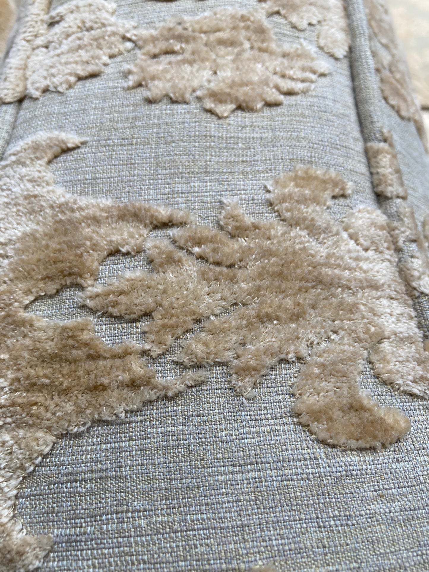 2 piece fabric upholstered suite  possibly Parker Knoll Burghley Rangey