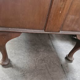 Early 20th Century Mahogany Sideboard | Carved Frieze | Cabriole Legs | Interior Locking Drawers