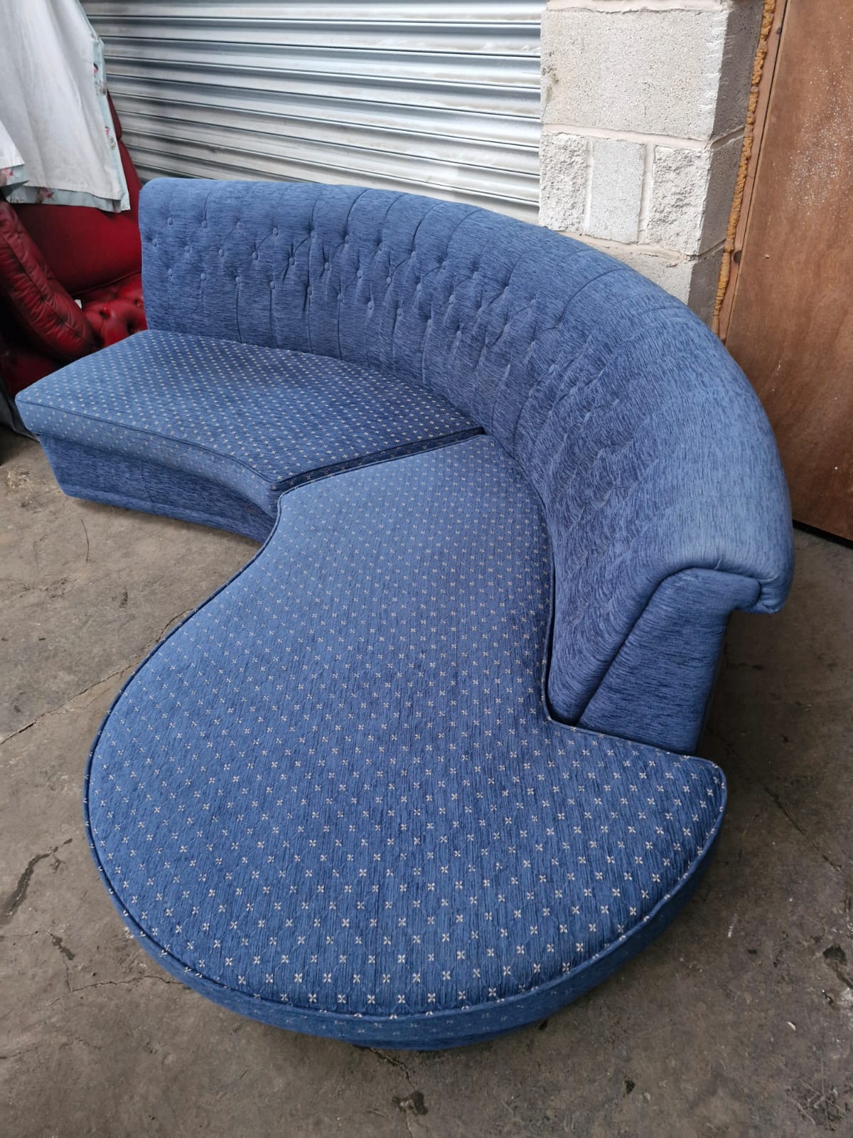 Vintage semi circle curved blue fabric sofa
