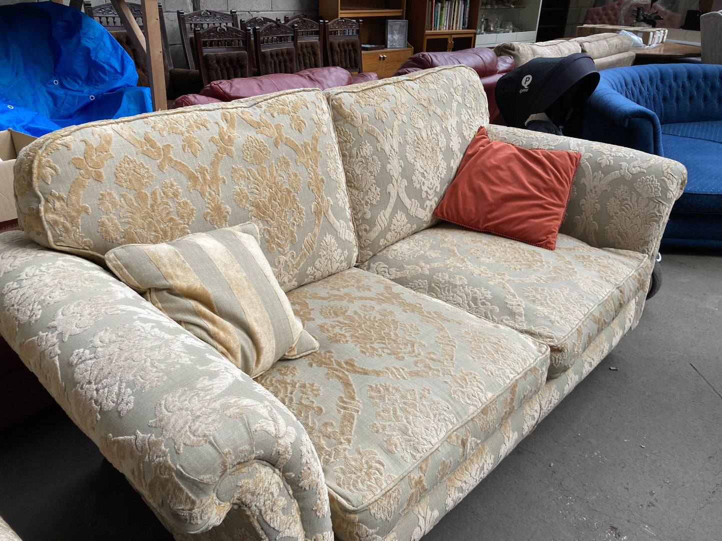 2 piece fabric upholstered suite  possibly Parker Knoll Burghley Rangey