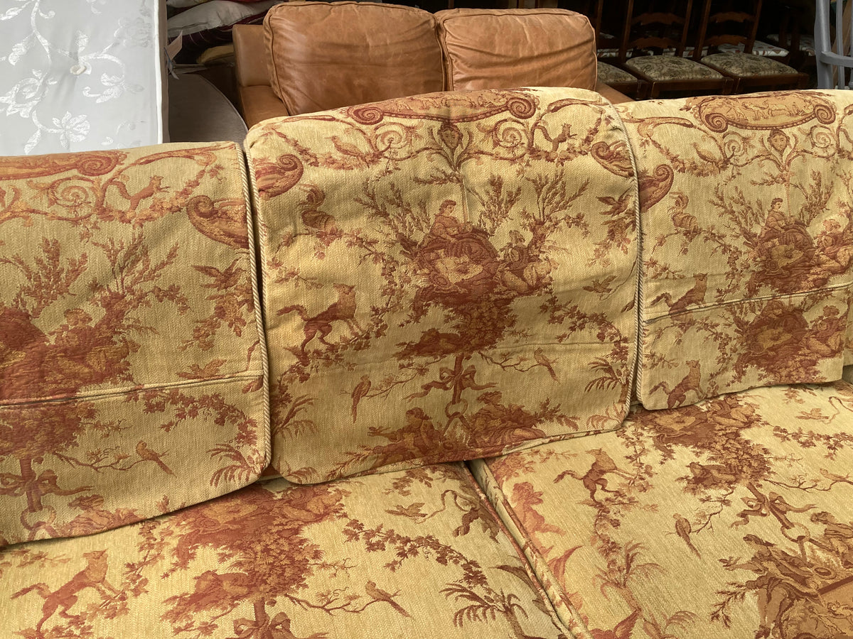 A beautiful, high-quality **Peter Guild – Makers of Fine Upholstery** 3-piece suite,