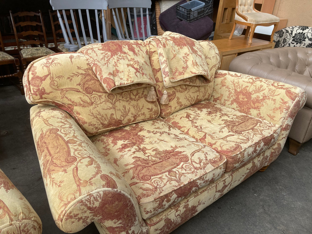 A beautiful, high-quality **Peter Guild – Makers of Fine Upholstery** 3-piece suite,